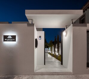 Exterior detail - Luxury "Manuela Sea Villa" with Infinity Pool, Air Condition, Fitness Area & Wi-Fi (Chiclana de la Frontera)