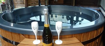 "Chez Lulu - Gîte cocon avec BAIN NORDIQUE ** / SAUNA Ardenne