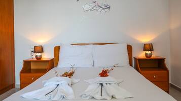 Apartamento (First Floor) | 1 quarto, roupas de cama de algodão egípcio, roupas de cama premium