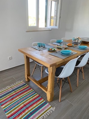 Dining - New opening of the holiday home: CASAL REGINA (Almoinha)