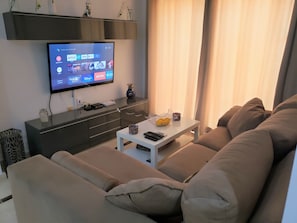 TV, DVD player