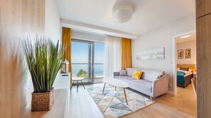 公寓 (76 B) | 客廳 | 平面電視