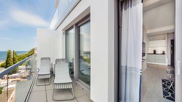 Apartment (B 87) | Balkon