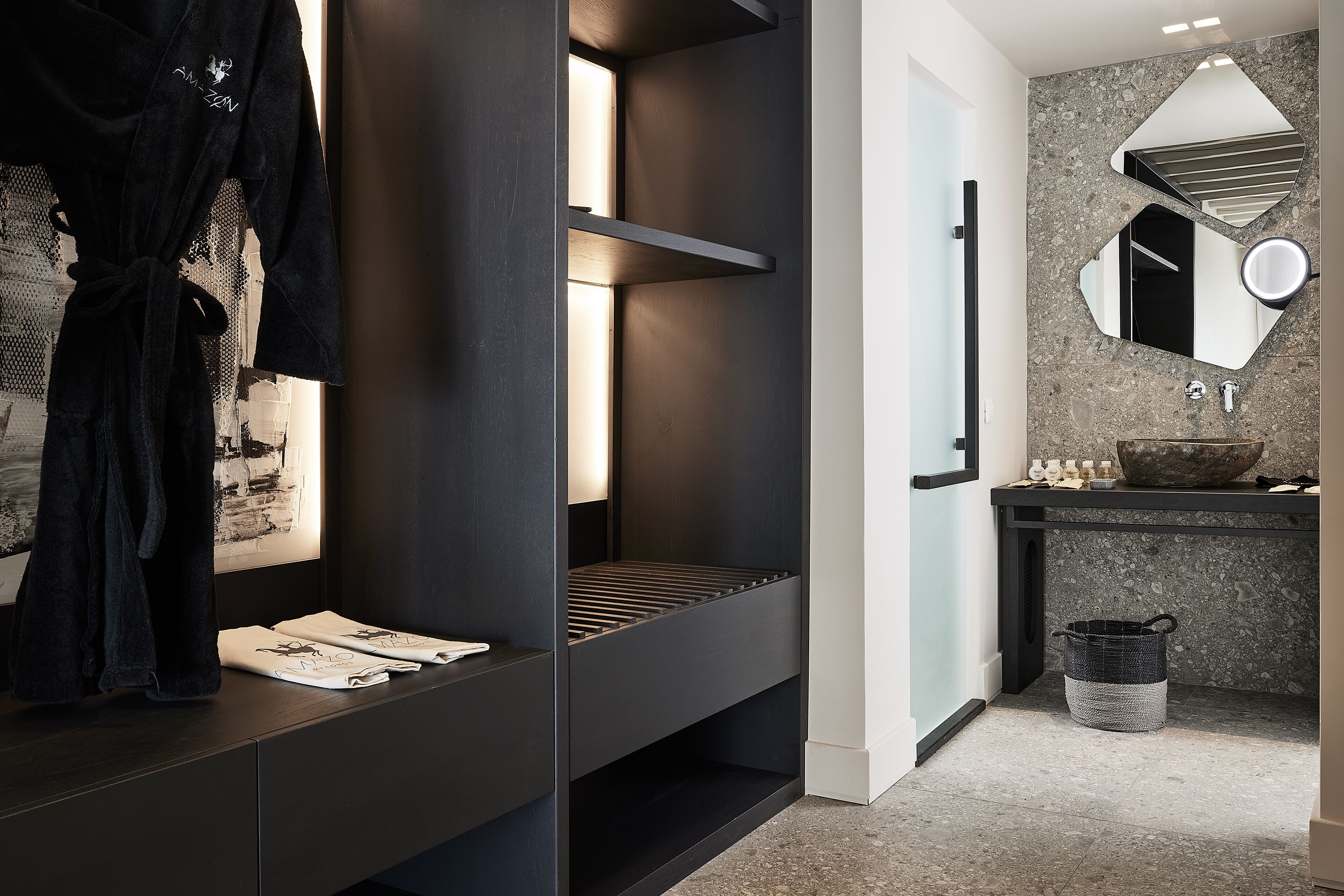 deluxe family suite with private pool | 1 bedroom, minibar, in-room safe, individually decorated