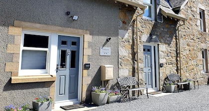 Retreat in charming Pitlochry!