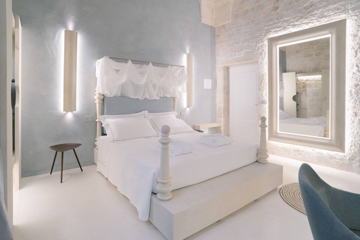 Junior Room | Minibar, in-room safe, soundproofing, free WiFi