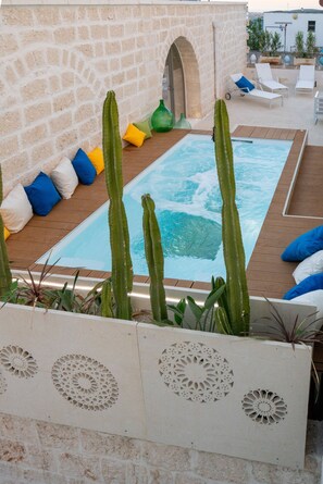 Outdoor spa tub - Vico Bianco (Ostuni)