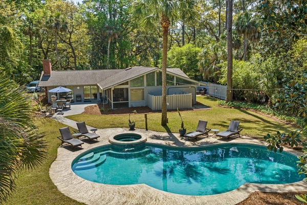 Overhead shot of the large private pool and spa