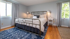 3 habitaciones, tabla de planchar con plancha y acceso a internet 