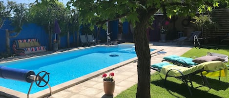 Piscine extérieure, piscine chauffée