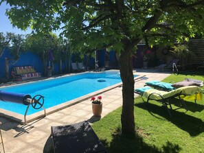 Piscine extérieure, piscine chauffée