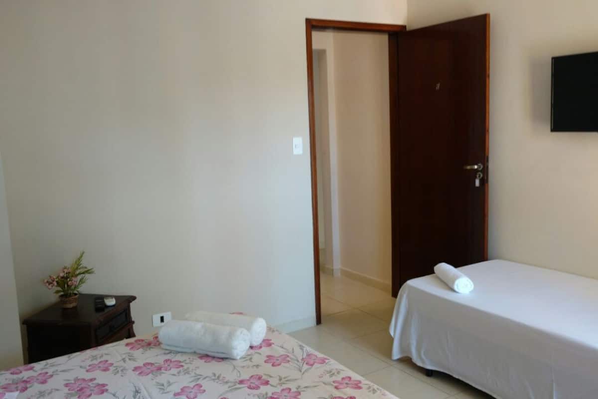 Standard Triple Room | Bed sheets