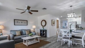 Unclassified image, 3 of 16, button - A7 1bed/1bath (Sanibel)