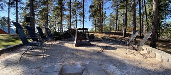 Diamond Jewel - Pool table, Fire Pit