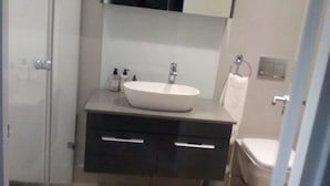 Unclassified image, 2 of 5, button - Franschhoek Prestige (Franschhoek)