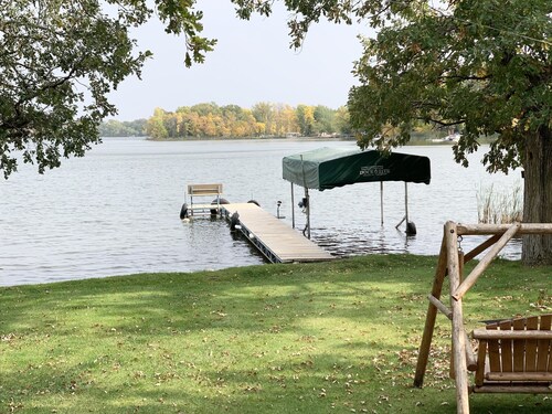 Lakefront Living on Buchanan Lake