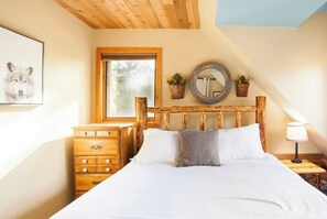 10 quartos, ferros/tábuas de passar roupa, Wi-Fi de cortesia