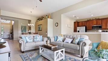 TV, ping pong, books, stereo