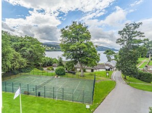 Sportplatz