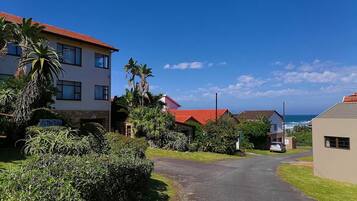 Reka bentuk bangunan