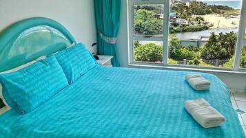 Apartment | 1 bedroom, in-room safe, bed sheets