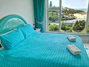 Apartament | 1 dormitori, caixa forta a l'habitació i roba de llit 