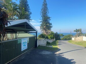 Front of property - Fisherman's Cottage (Port Edward)