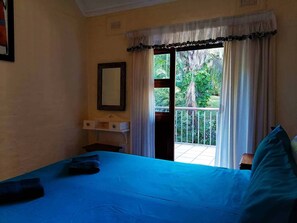 Family House | Bathroom - Rock Inn (Margate)