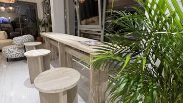 Khu ẩm thực ngoài trời