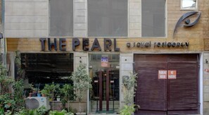 Exterior detail - The Pearl A Royal Residency (New Delhi)