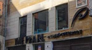 Exterior detail - The Pearl A Royal Residency (New Delhi)