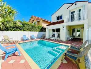 Outdoor pool, a heated pool