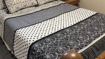 3 bedrooms, iron/ironing board, travel cot, free WiFi