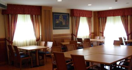 Hotel Camino Real