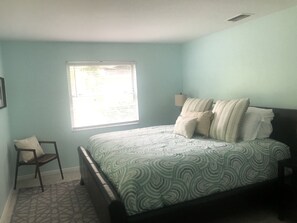 3 dormitorios, tabla de planchar con plancha, wifi gratis y ropa de cama