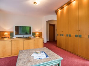 Interior - Apartment 3, 7, - 2 persons with balcony, 40sqm (Bad Reichenhall)