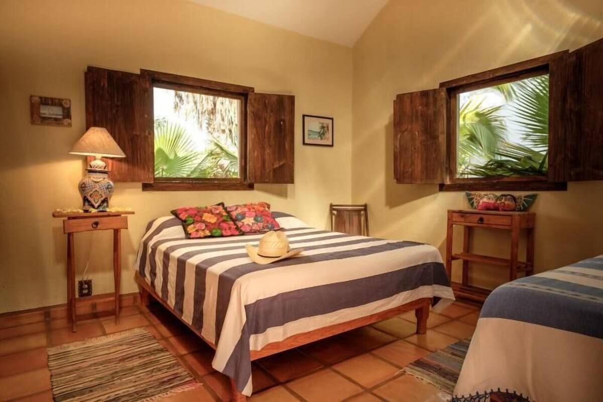 Laptop workspace, WiFi (free), individually furnished