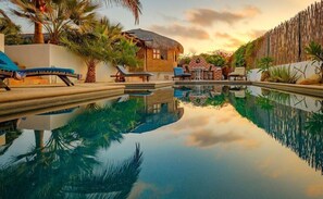 Outdoor pool - Casa Rancho (Cabo San Lucas)