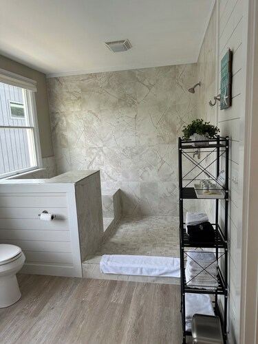 Located in the heart of Downtown Saugatuck