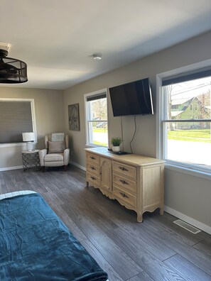 1 chambre, fer et planche à repasser, Wi-Fi, draps fournis