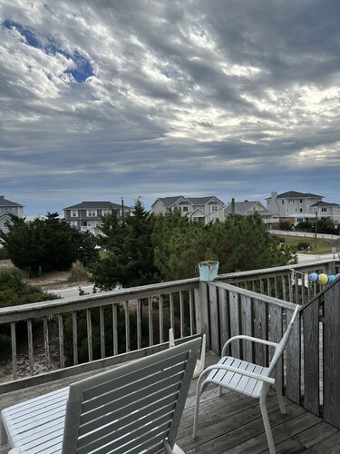 Emerald Isle "The Point Rental".  3 bedroom 2 bath.  Ocean view.