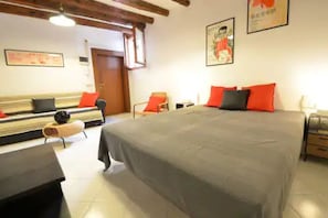 1 bedroom, iron/ironing board, free WiFi, bed sheets