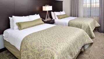 2 bedrooms, in-room safe, laptop workspace, iron/ironing board