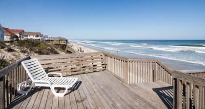 1514 - Mellow Out, at this Oceanfront Home w/Dunetop Deck & Hot Tub!