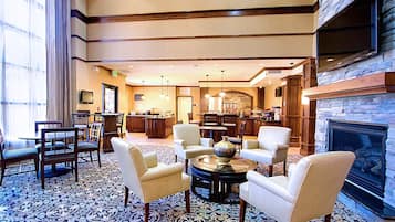 Fernseher, DVD-Player, Arbeitsbereiche