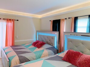 7 chambres, fer et planche à repasser, accès au Wi-Fi (inclus)