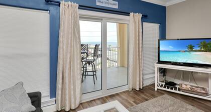 Beach Views, Comm Pool & Fitness Room ~ Paradise Shores 310