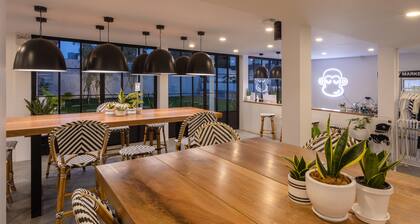 Blu Monkey Hub & Hotel Ranong