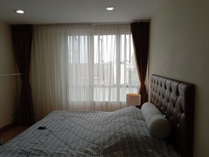 1 bedroom, WiFi - Condo for Rent (Tambon Wichit)