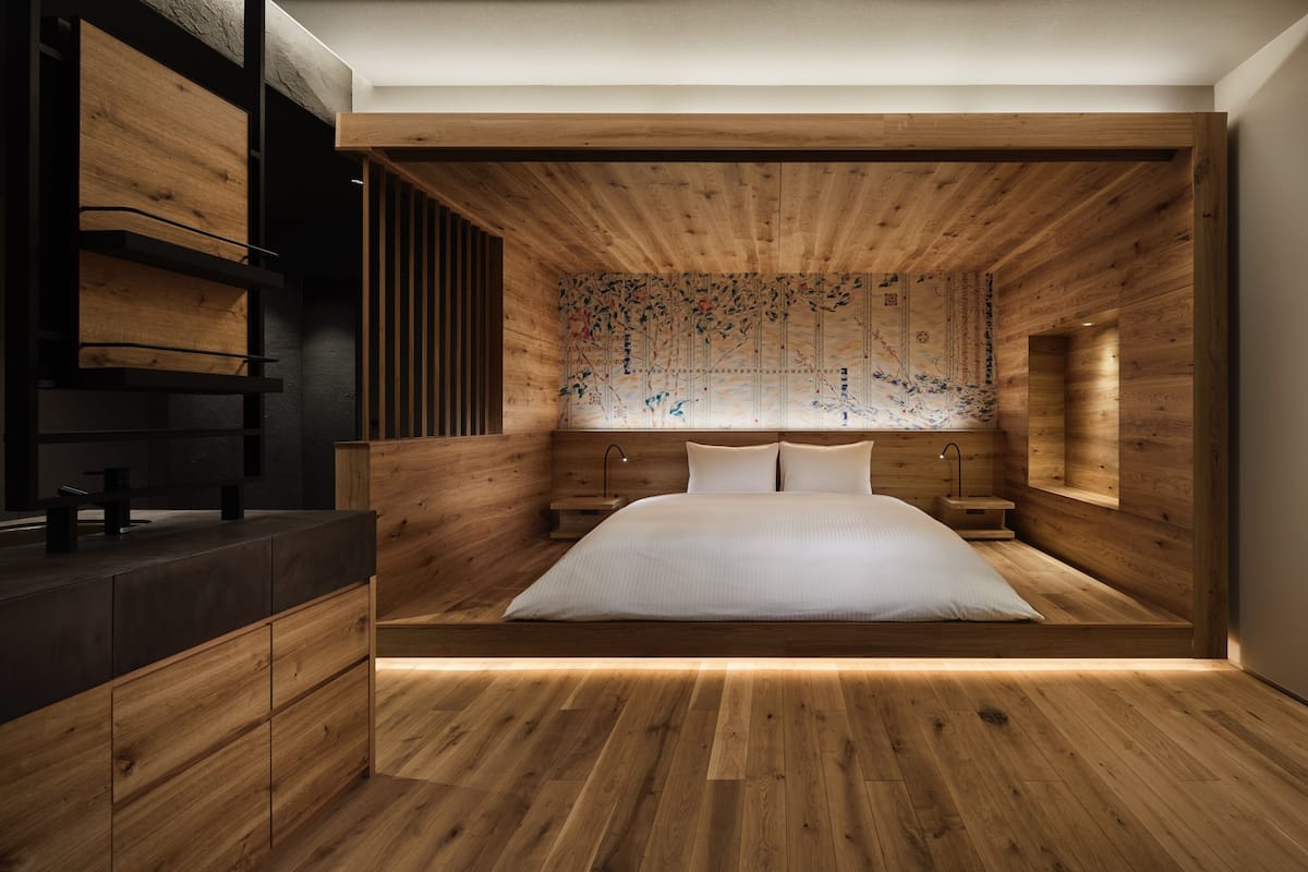 Galleria King, Non Smoking | Down comforters, minibar, in-room safe, soundproofing